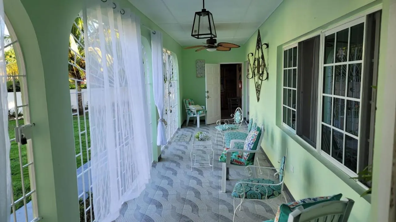 奥乔里奥斯Elizabeth Retreat - Island Time别墅 牙买加